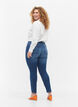 Emily jeans med normal midja och smal passform, Blue denim, Model image number 1