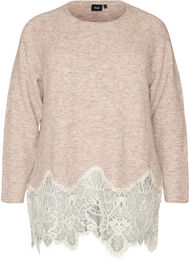 Stickad blus med raglan&auml;rmar och bred spetskant, Beige