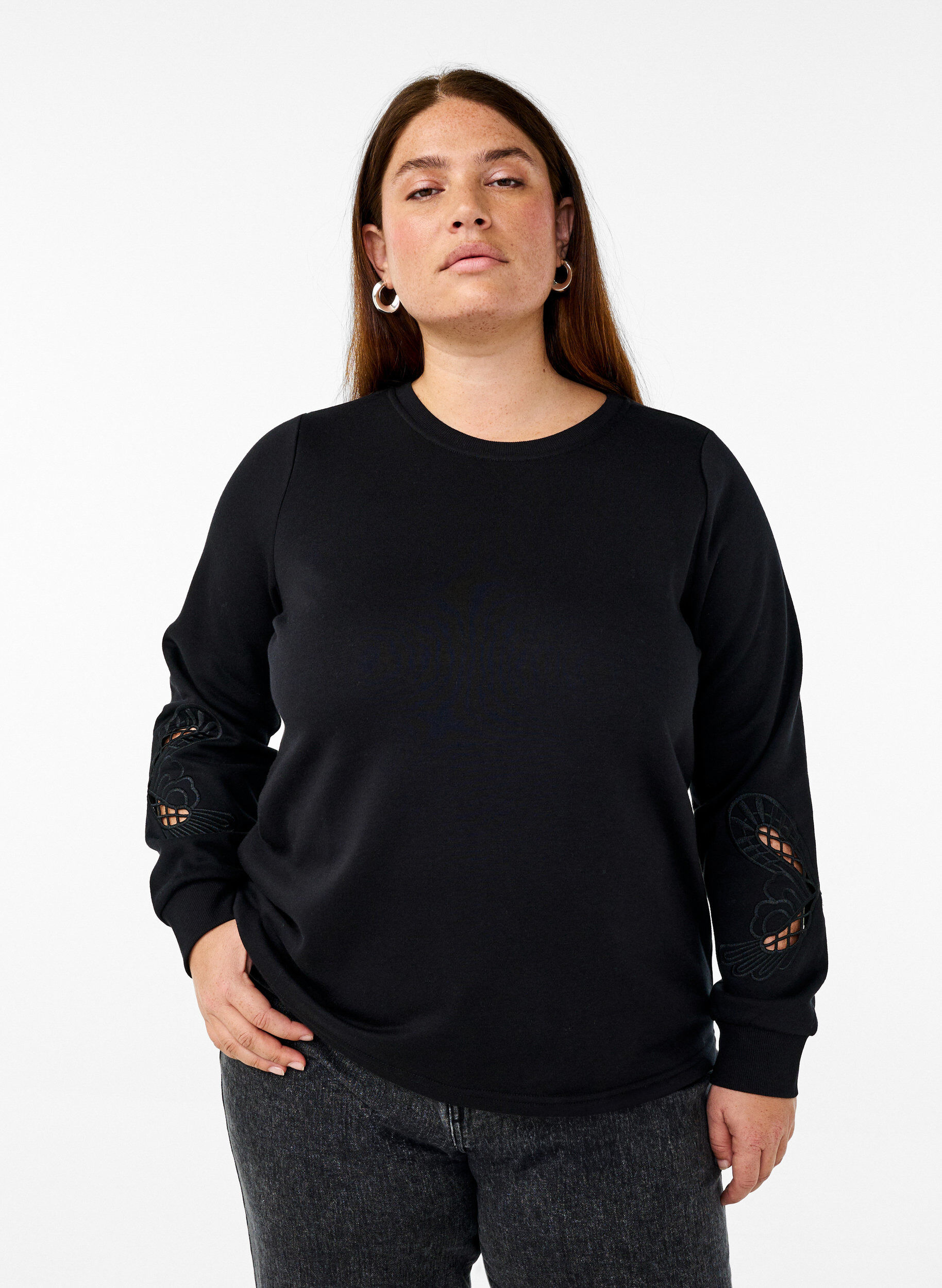 Zizzi Sweatshirt med broderade utsk&auml;rningar, Black, Model image number 0