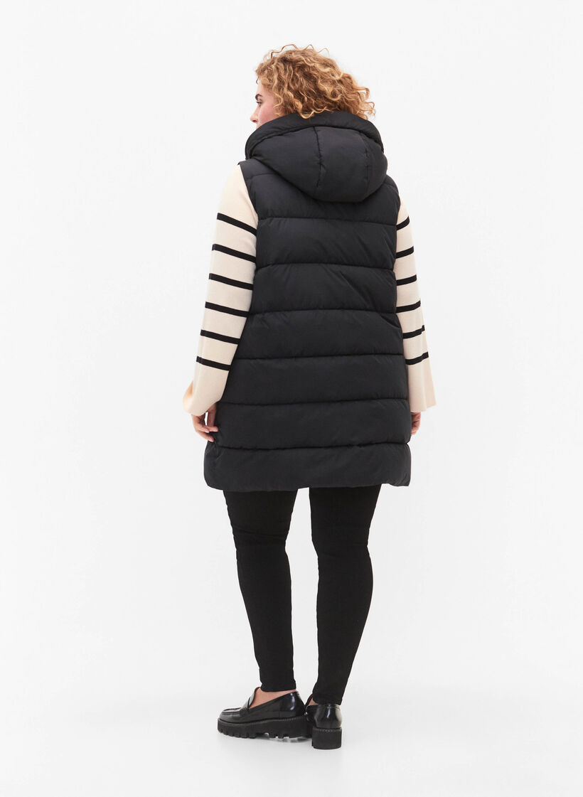 L&aring;ng v&auml;st med huva och fickor, Svart, Model image number 2