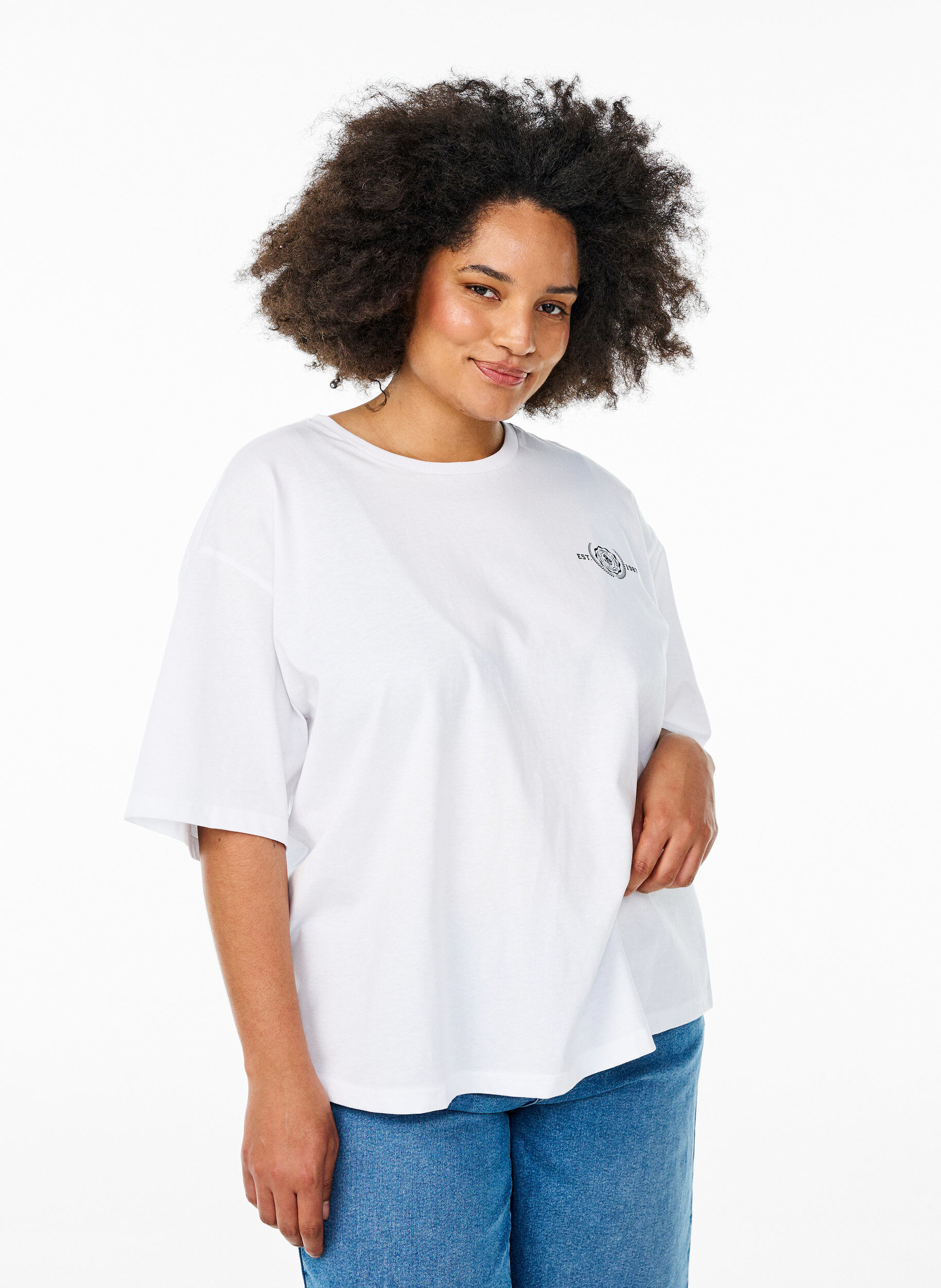 Zizzi Oversized T-shirt med tryck p&aring; ryggen, Vit, Model image number 2