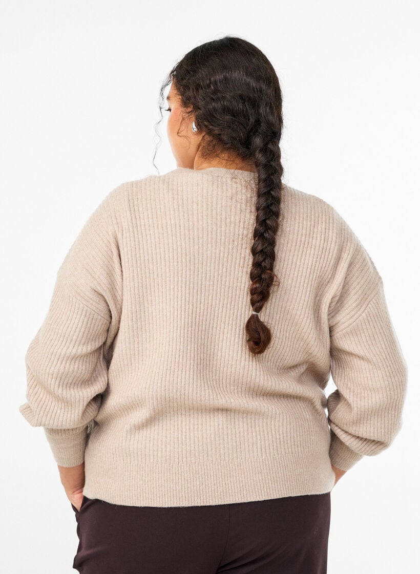 Ribbstickad kofta med knappar, Beige, Model image number 2