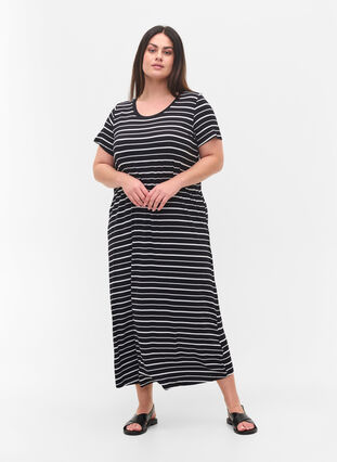 Randig midiklänning med korta ärmar, Black w. Stripe, Model image number 2