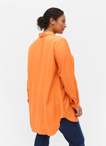 Lång skjorta i viskos, Celosia Orange, Model image number 1