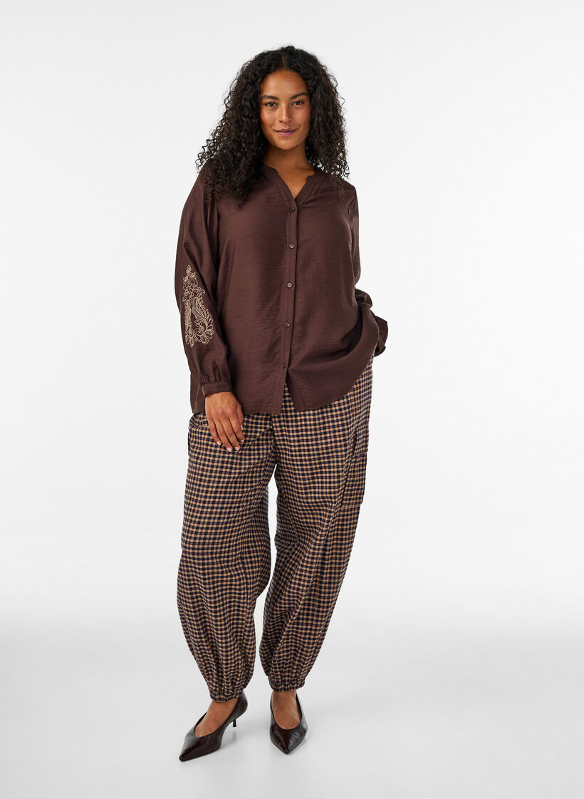 Skjorta i viskos med broderade &auml;rmar, Brun, Model image number 1