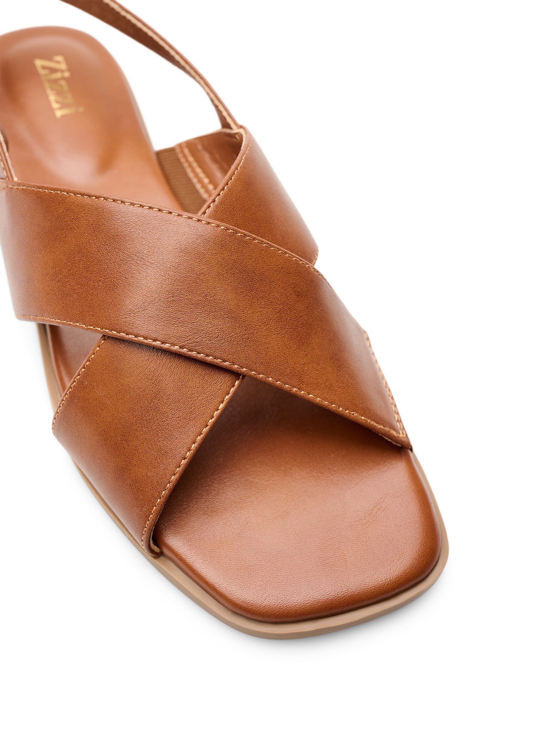 Zizzi Sandal i l&auml;der med korsade remmar, Brun, Packshot image number 3
