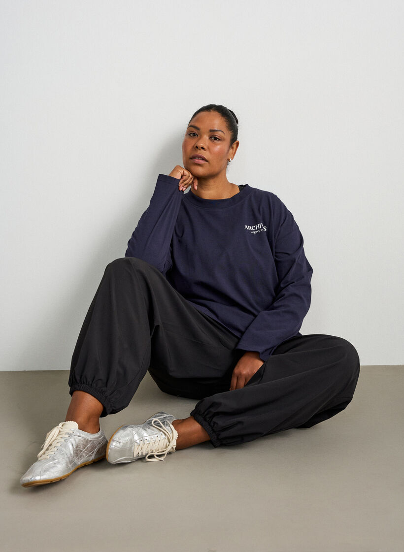 L&aring;ng&auml;rmad blus i jersey med texttryck, Bl&aring;, Model image number 4