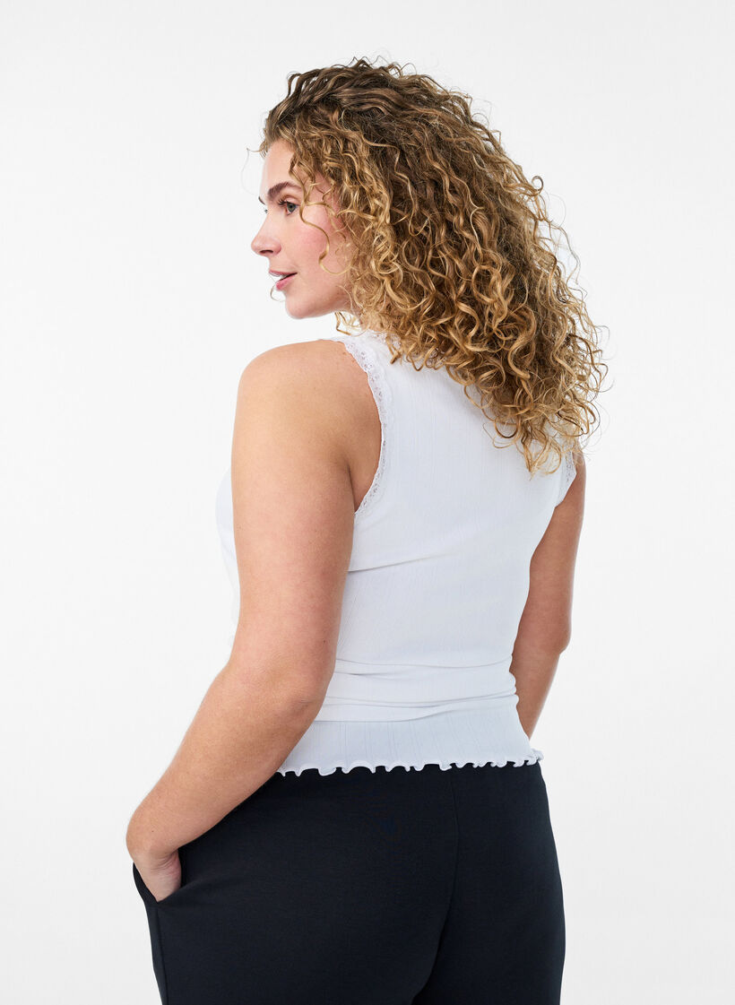 Linne med spetskant och h&aring;lbrodyr, Vit, Model image number 2