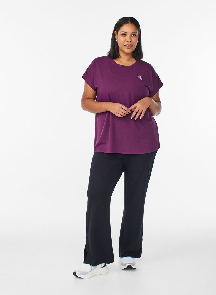 Enf&auml;rgad tr&auml;nings-T-shirt, Lila, Model image number 1