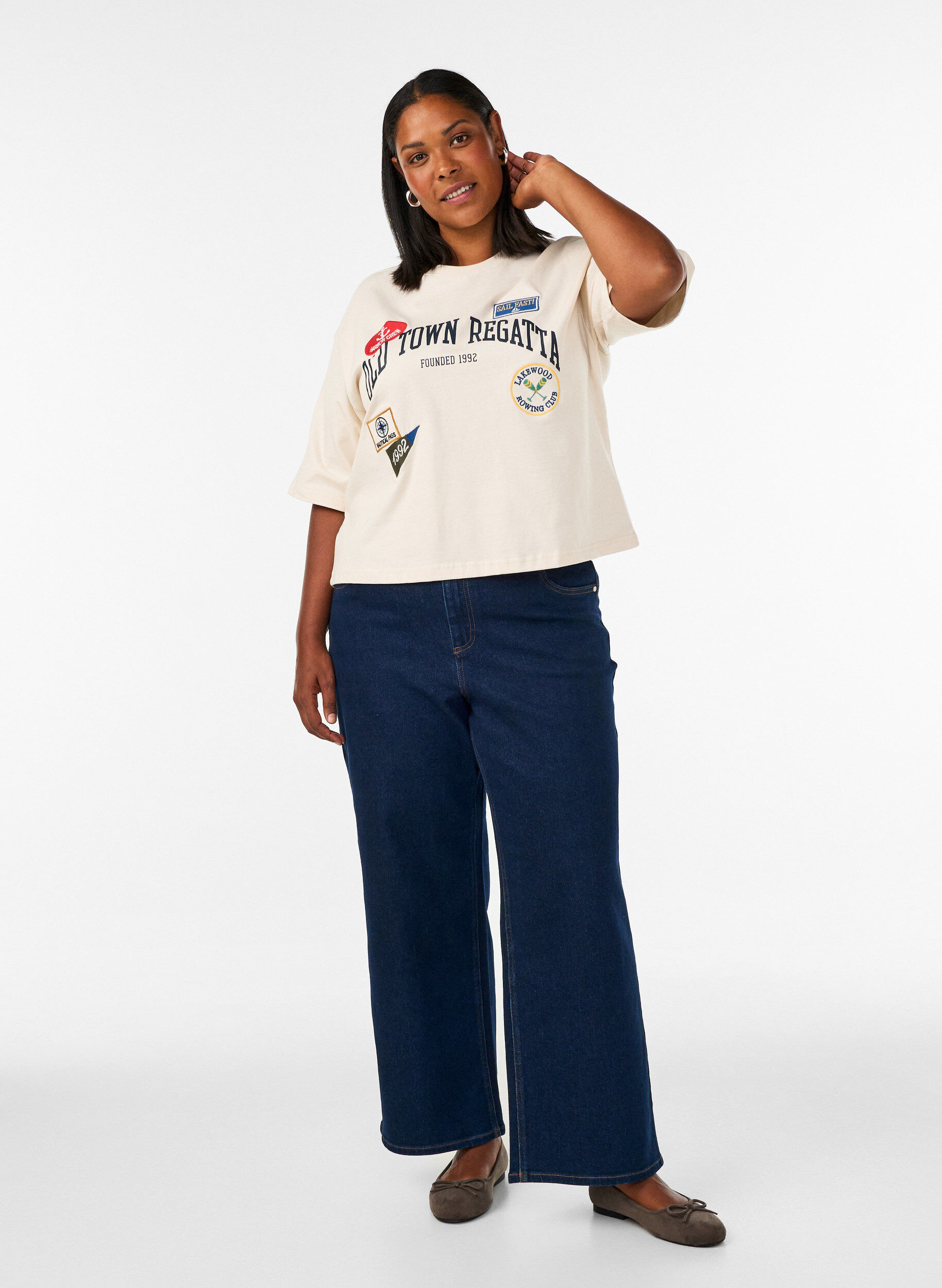 ZizziT-shirt med texttryck och m&auml;rken, Beige, Model image number 1