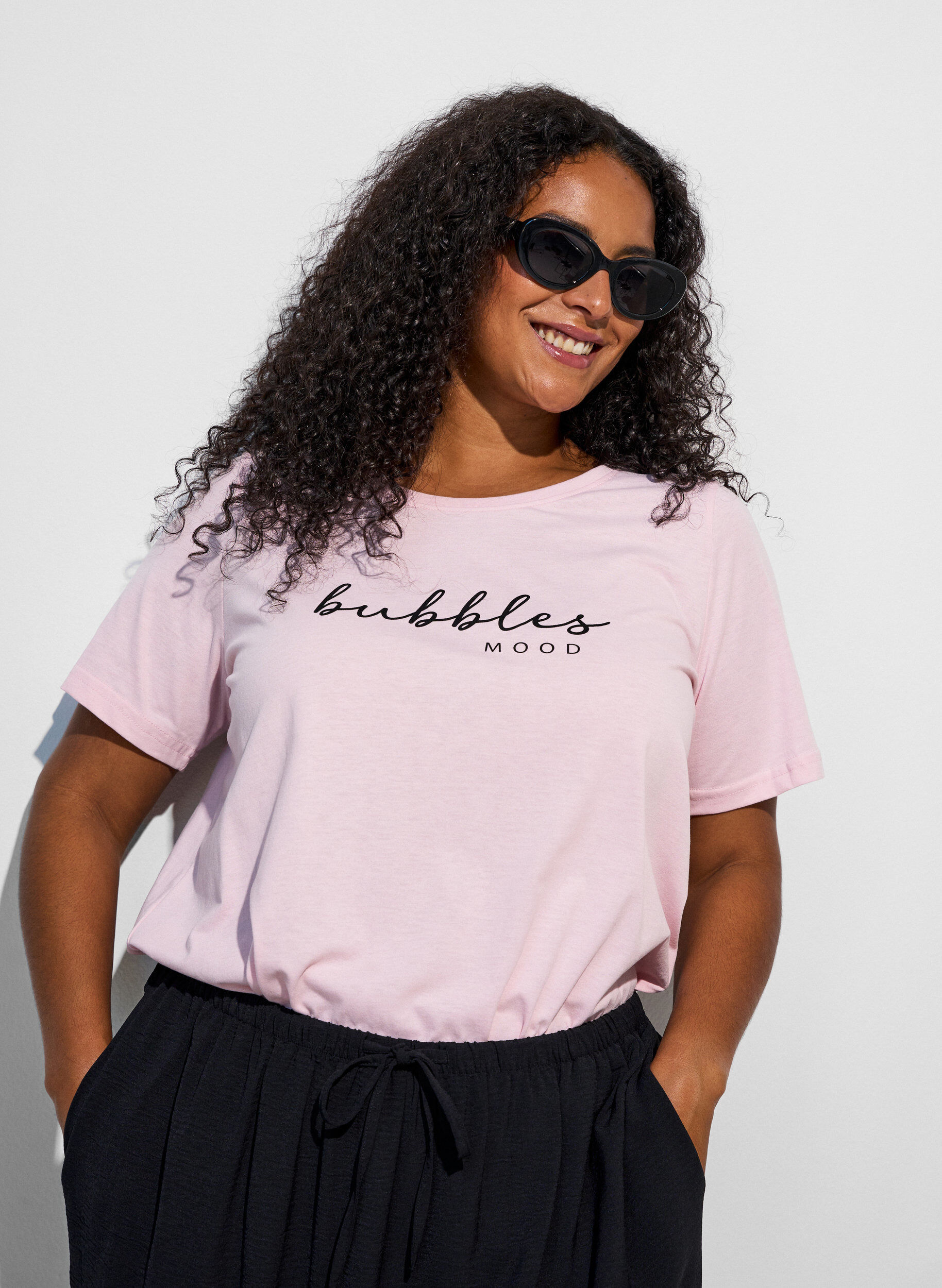 ZizziT-shirt med tryck, Rosa, Model image number 0