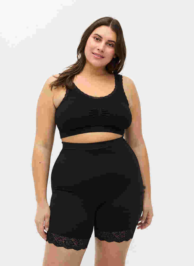 Light shapewear shorts med spetskant, Black, Model image number 0