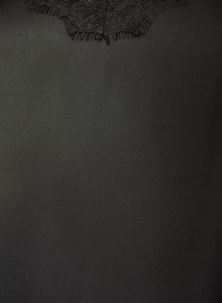 Topp i satin med spetskant och asymmetrisk f&aring;ll, Svart, Packshot image number 2