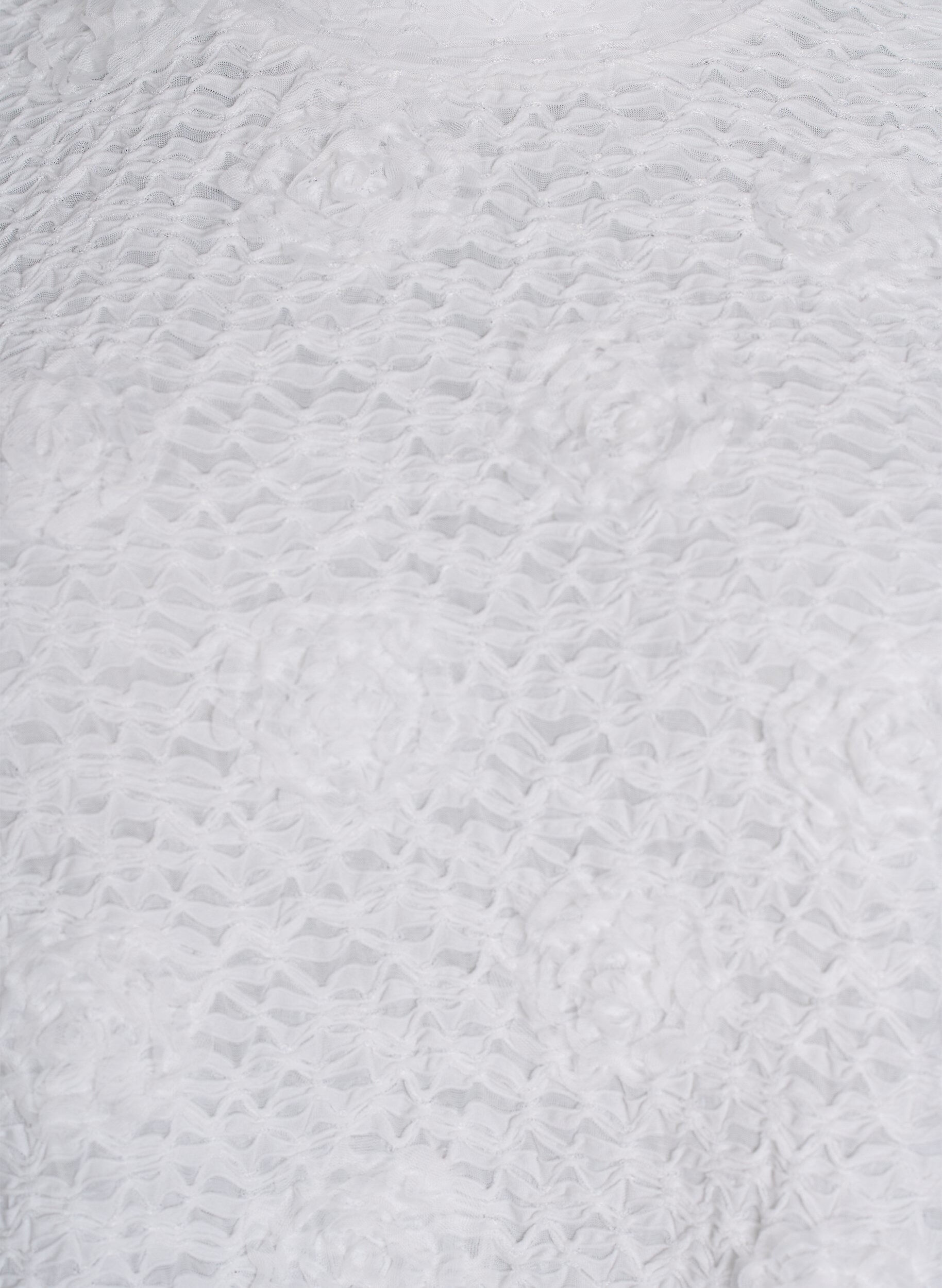 Zizzi Blus med 3D-blommor och korta &auml;rmar, Vit, Packshot image number 2