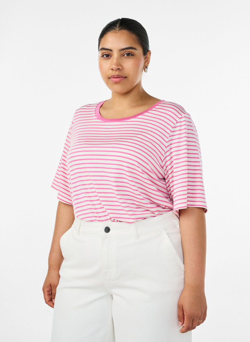 T-shirt i TENCEL&trade; Lyocell med r&auml;nder, Rosa, Model image number 0