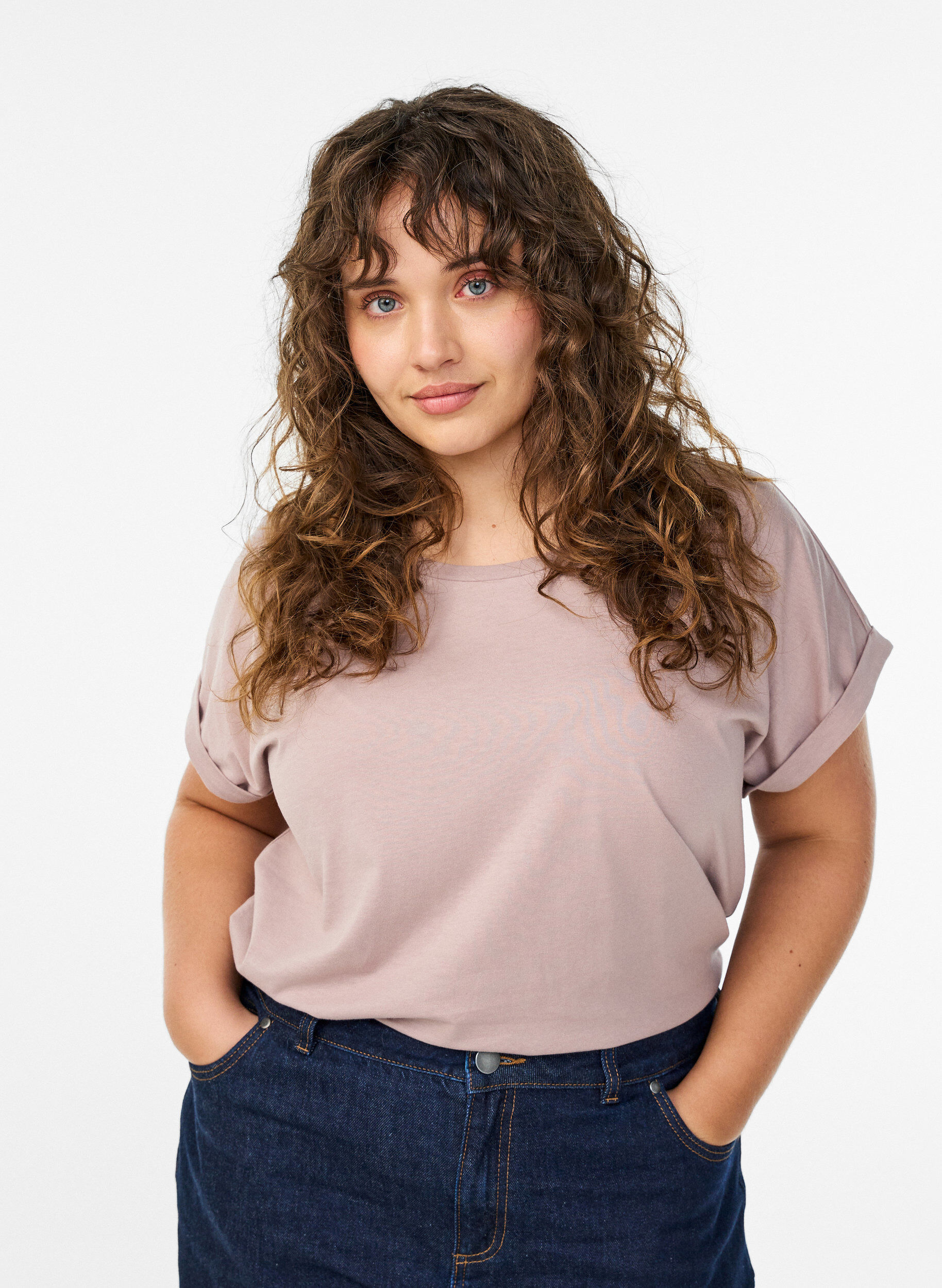 Kort&auml;rmad t-shirt i bomullsblandning, Rosa, Model