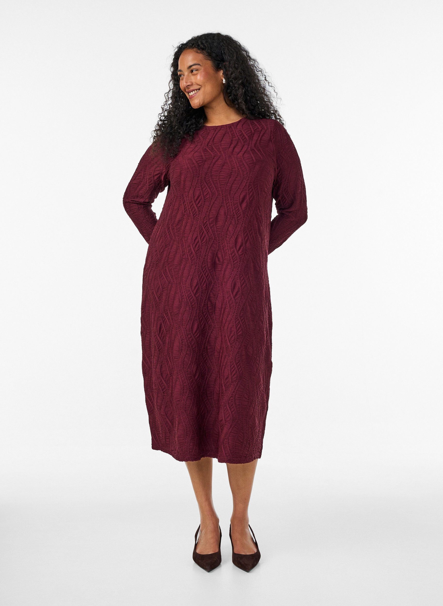 ZizziMidikl&auml;nning med v&aring;gig struktur och l&aring;nga &auml;rmar, R&ouml;d, Model image number 0