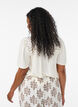 Blus i viskos med broderie anglaise, Beige, Model image number 2