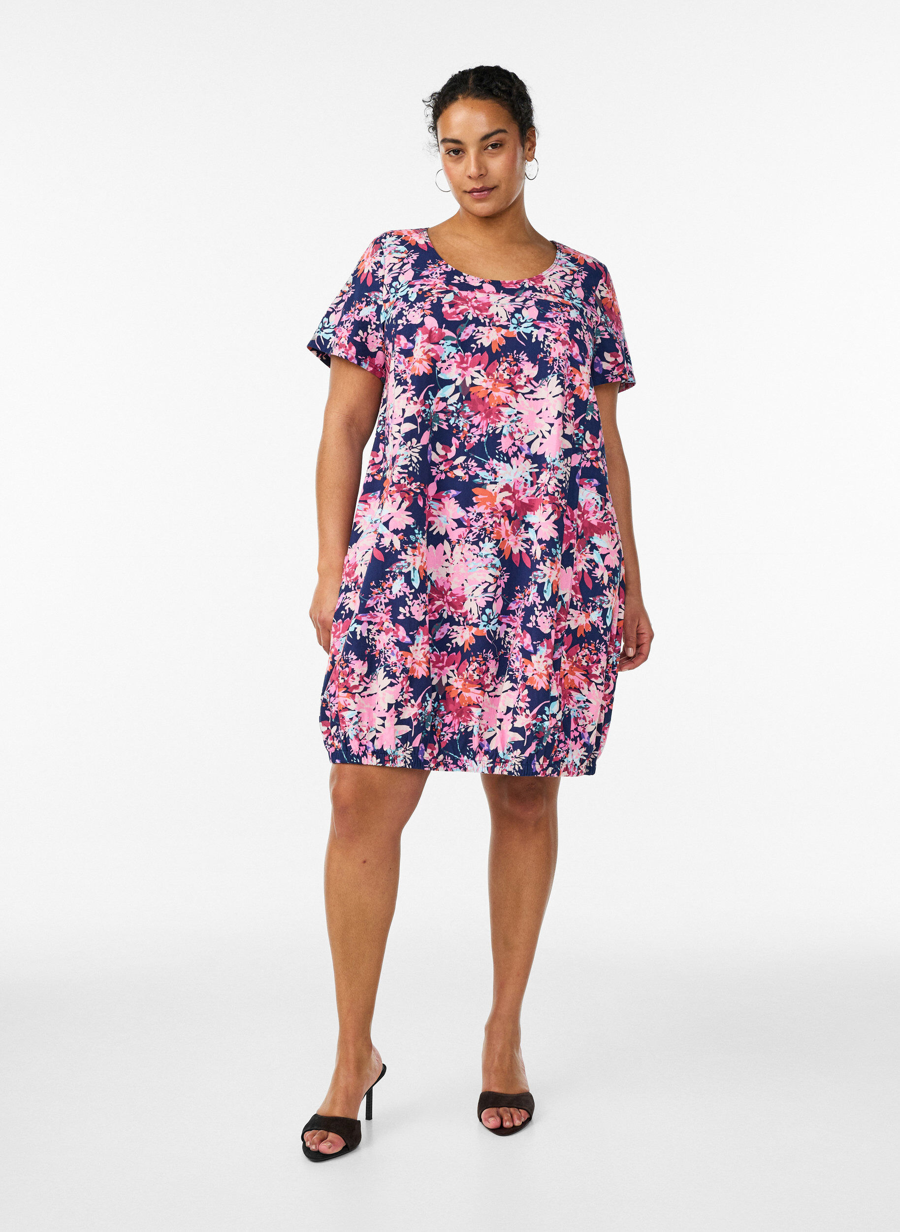 ZizziKort&auml;rmad bomullskl&auml;nning med tryck, Bl&aring;, Model image number 1