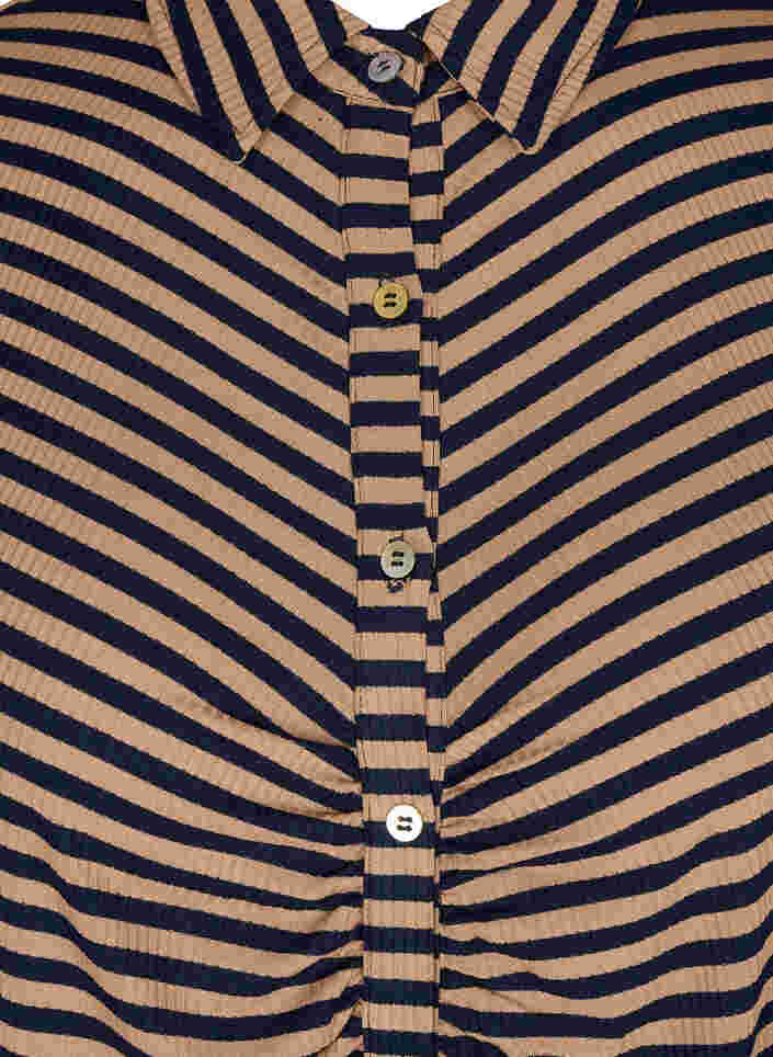 Randig klänning i viskos med knappar, Blue Camel Stripe, Packshot image number 2
