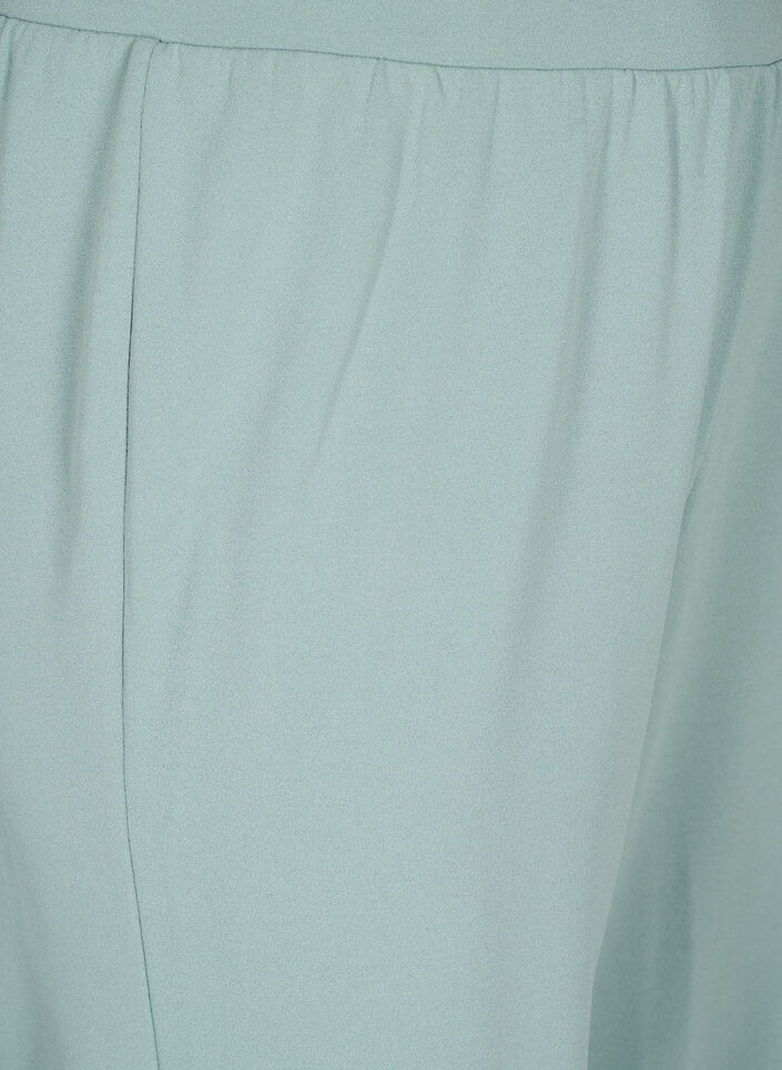 Byxor med rak passform, Gr&ouml;n, Packshot image number 2