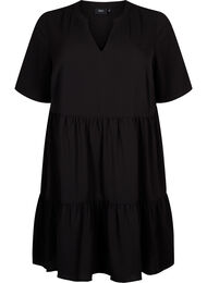 Kortärmad klänning med A-linje och skärningar, Black