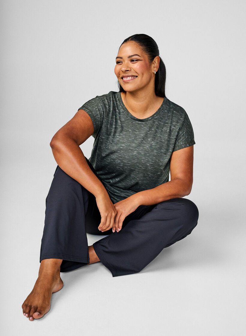 Lös träningst-shirt med korta ärmar, Grön, Image image number 0