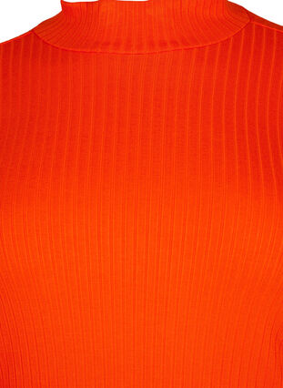 Figurnära viskosblus med hög halsringning, Orange.com, Packshot image number 2