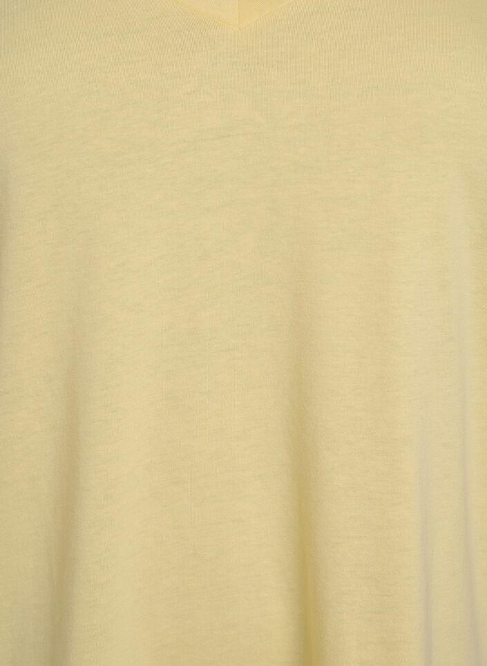 Kort&auml;rmad t-shirt med v-hals, Gul, Packshot image number 2