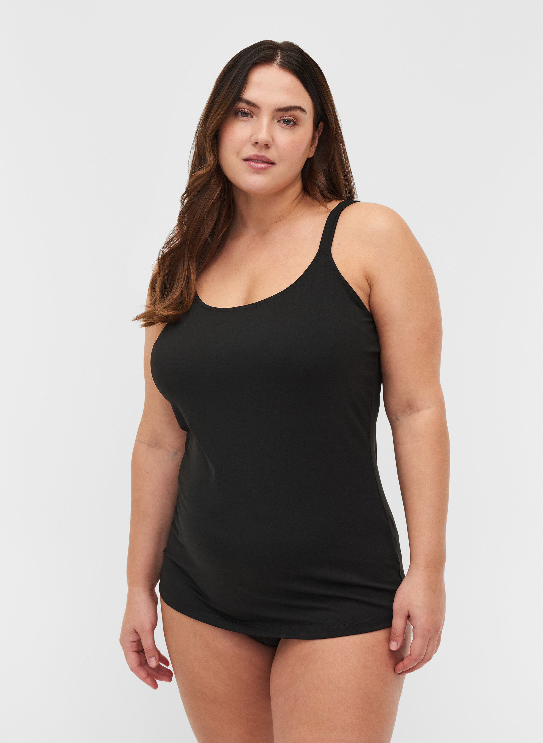 Zizzi Light shapeweartopp med justerbara axelband, Black, Model image number 0