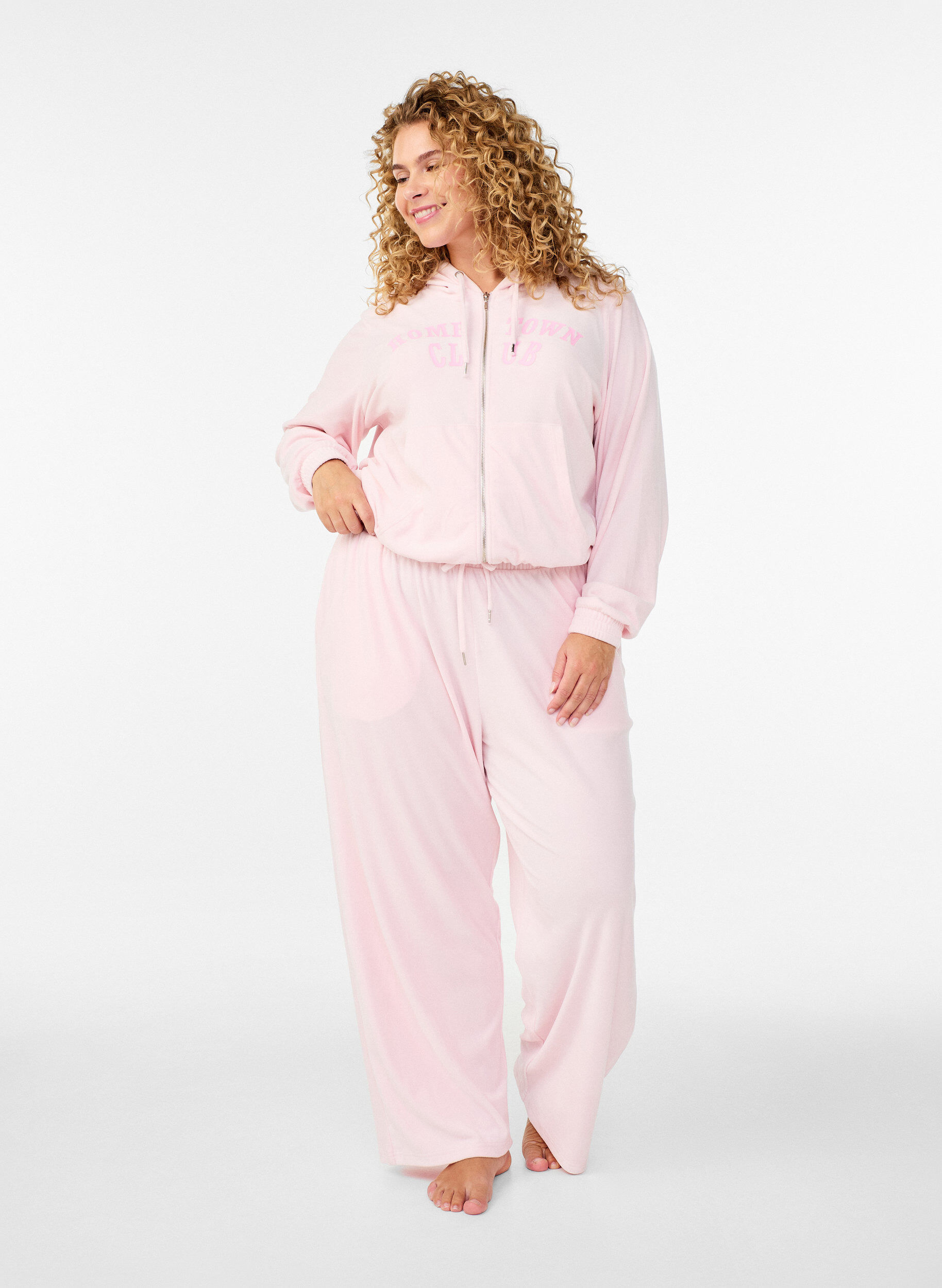 Zizzi Mjuk huvtr&ouml;ja i velour med dragkedja, Rosa, Model image number 1