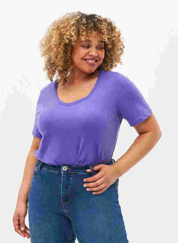 Enfärgad t-shirt i bomull, Ultra Violet, Model image number 0