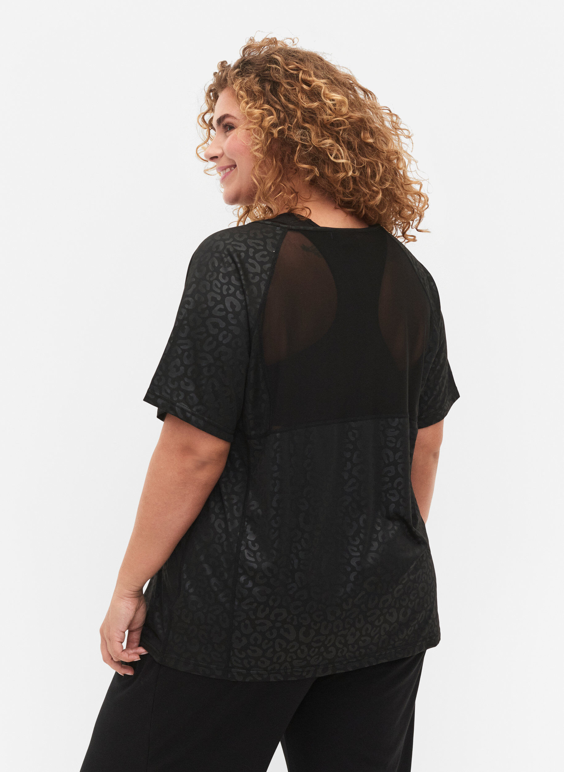 Zizzi Tr&auml;ningst-shirt med tryck och mesh, Black, Model image number 1