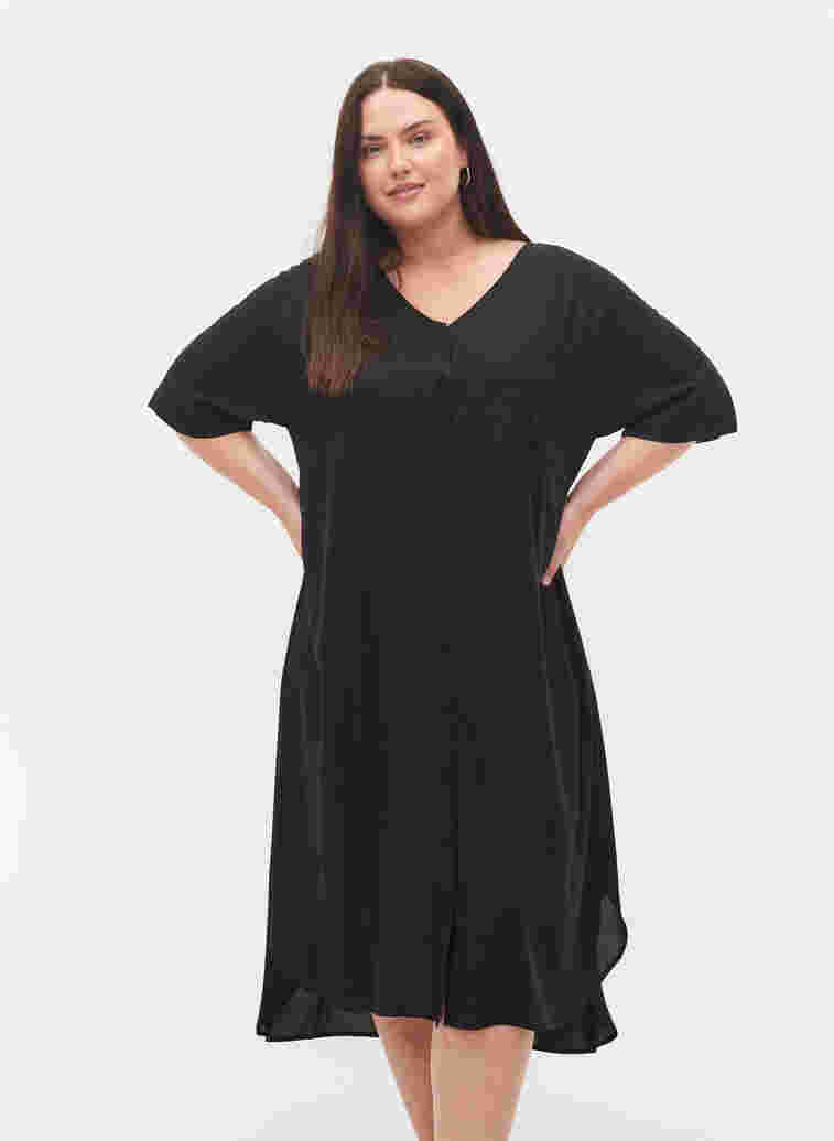 Kortärmad skjortklänning i viskos, Black, Model image number 0