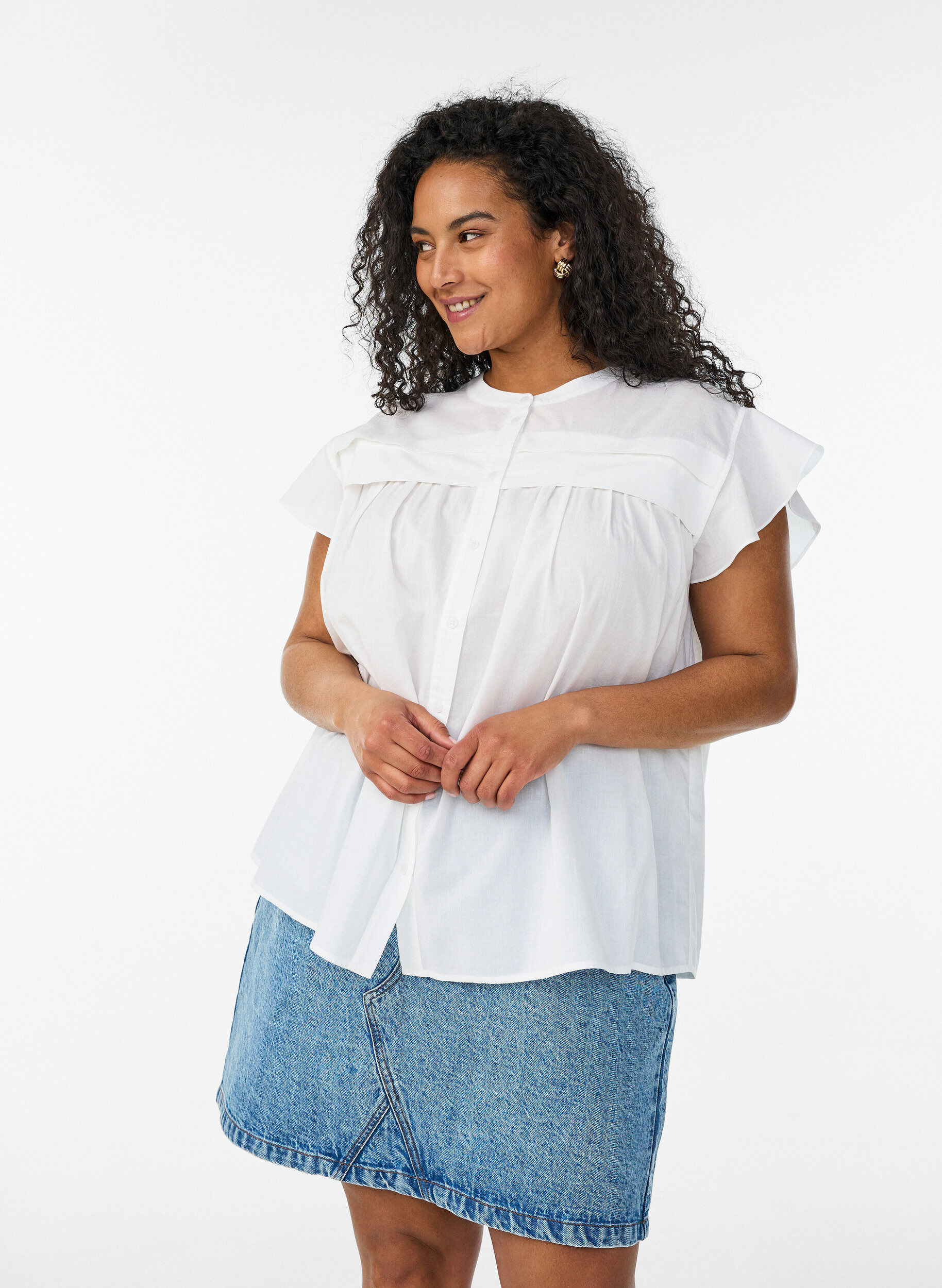 Zizzi&Auml;rml&ouml;s a-linjeformad skjortblus i bomull, Vit, Model image number 0