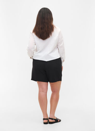 Shorts med lös passform och fickor, Black, Model image number 1