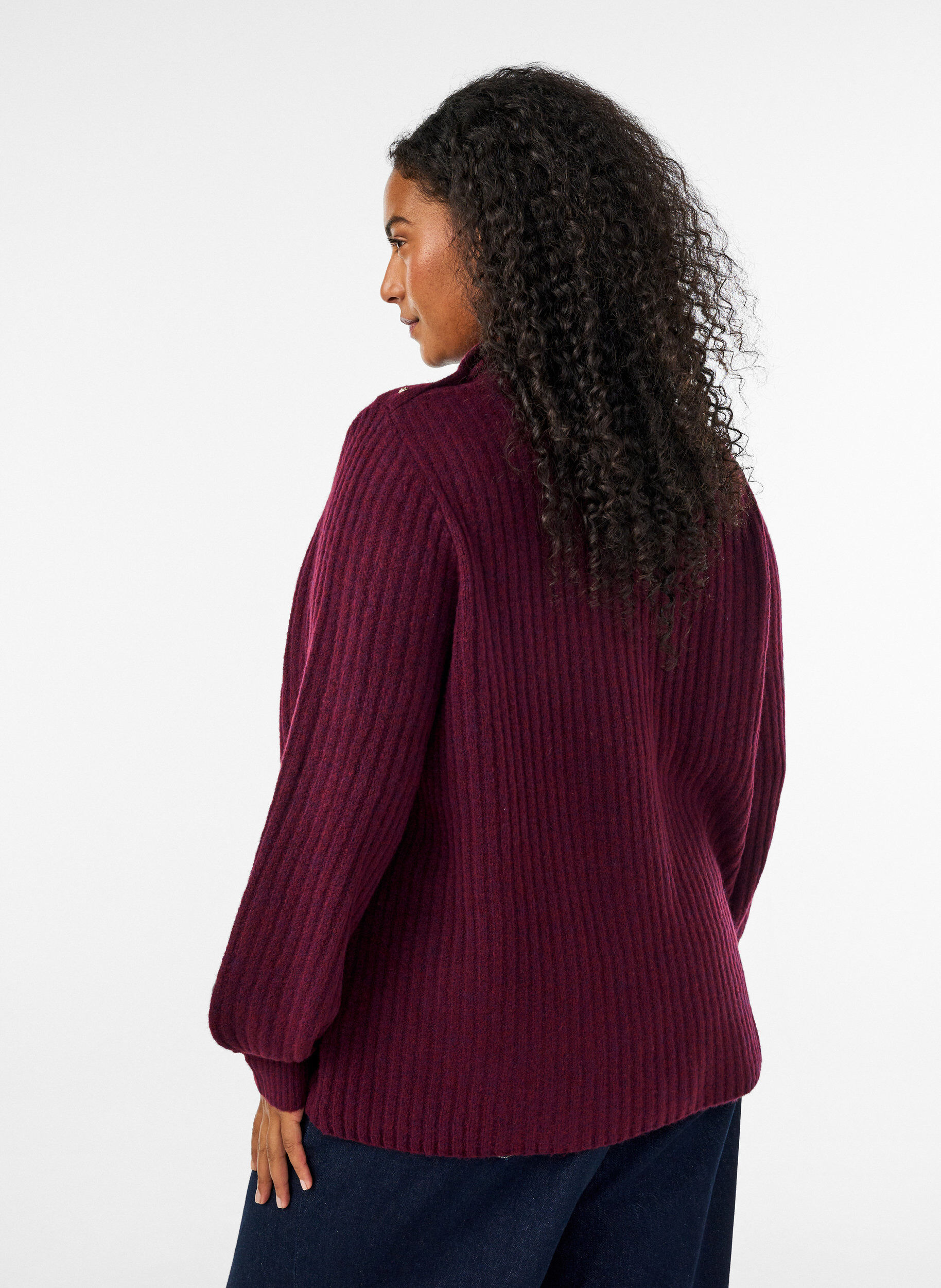 ZizziRibbstickad tr&ouml;ja med puff&auml;rmar och knappar, M&ouml;rk Bordeaux, Model image number 2