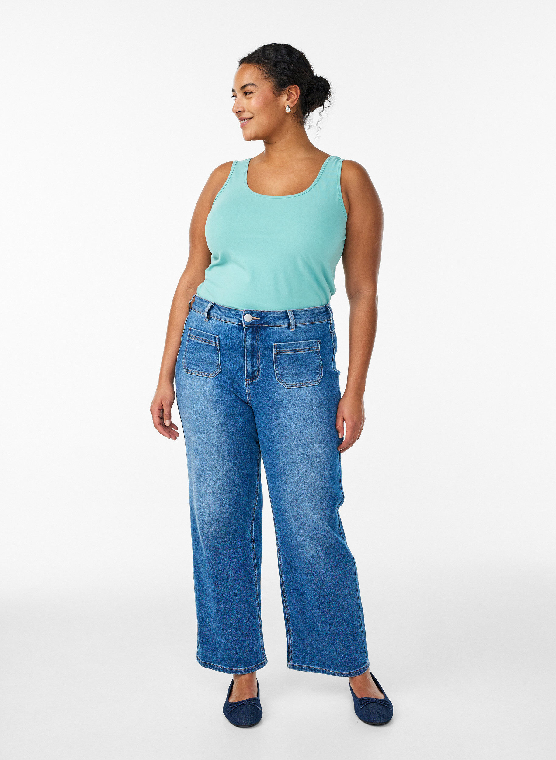 Zizzi Solid f&auml;rg bas topp i bomull, Gr&ouml;n, Model image number 1