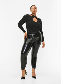 Wet look-leggings, Black Shiny, Model