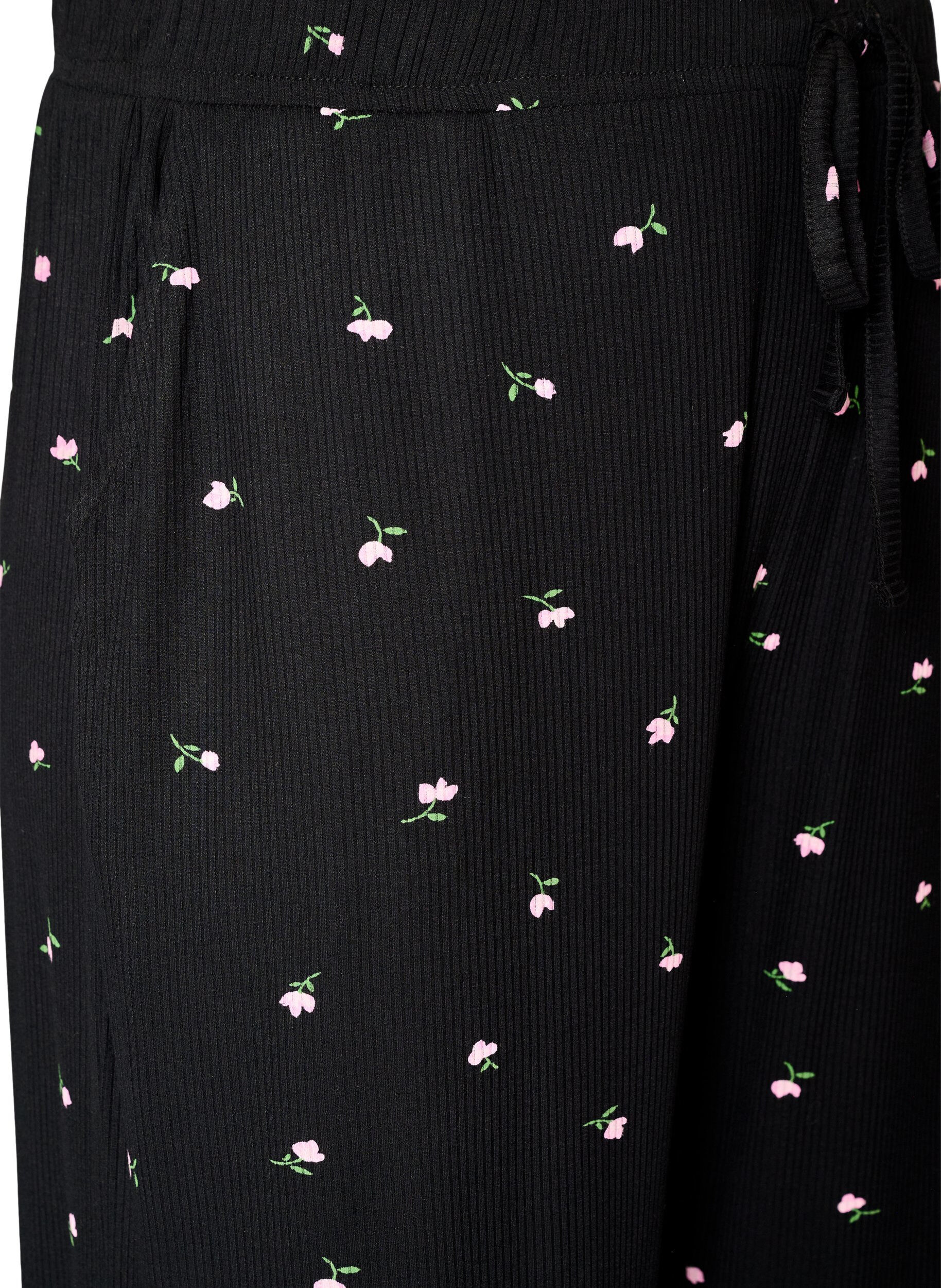 ZizziPyjamasbyxor med ribbad struktur och blommigt m&ouml;nster, Svart, Packshot image number 2
