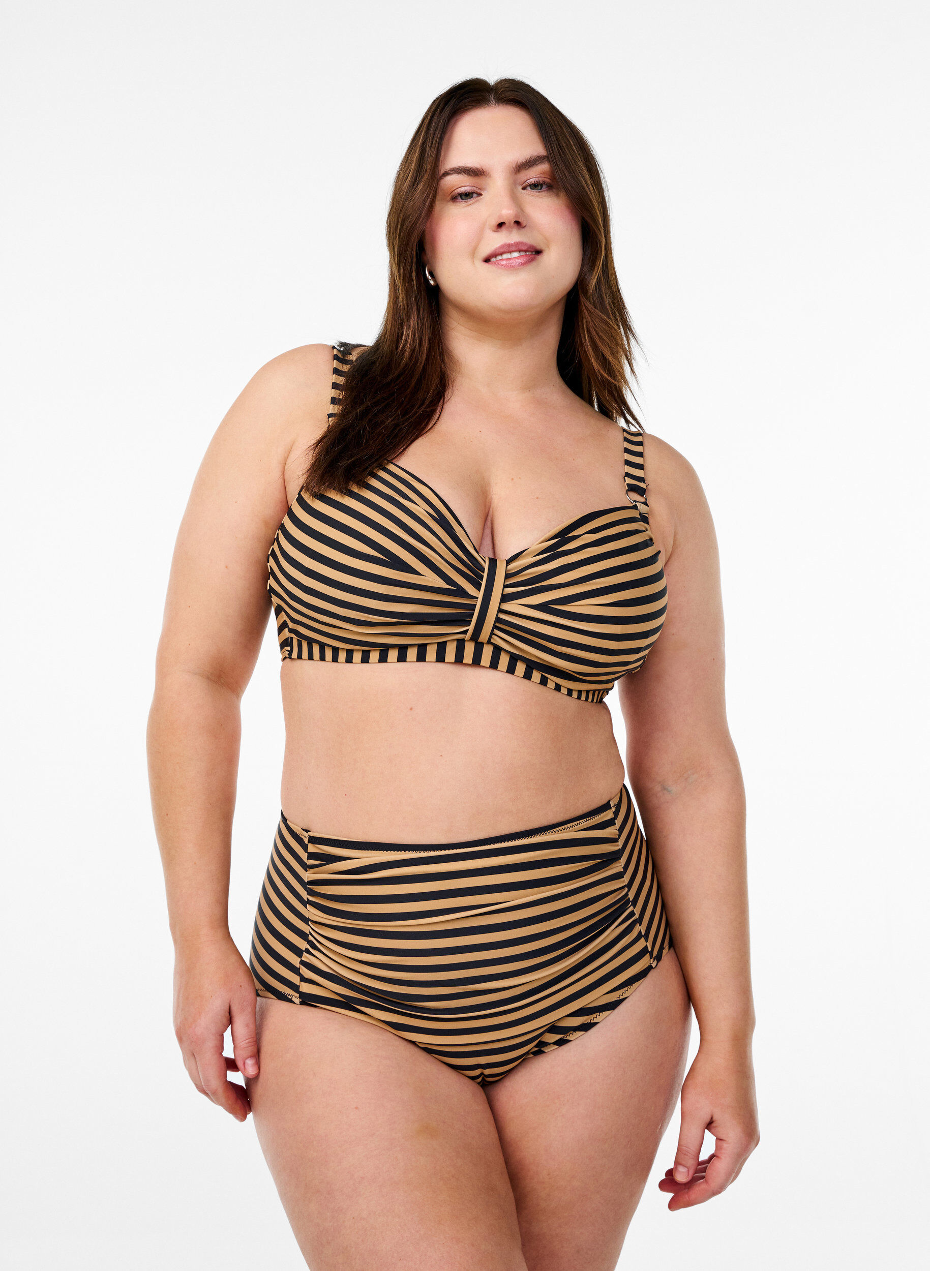 Bikinitrosa med h&ouml;g midja och r&auml;nder, Brun, Model
