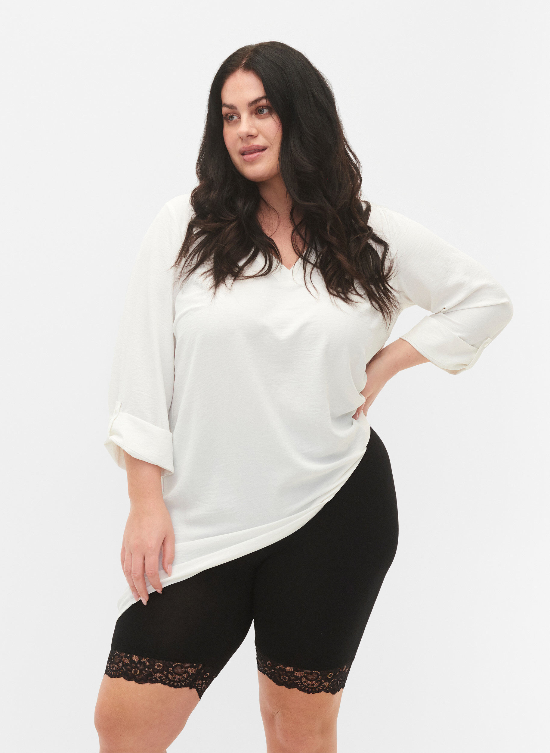 Zizzi Cykelbyxor med spetskant, Svart, Model image number 3