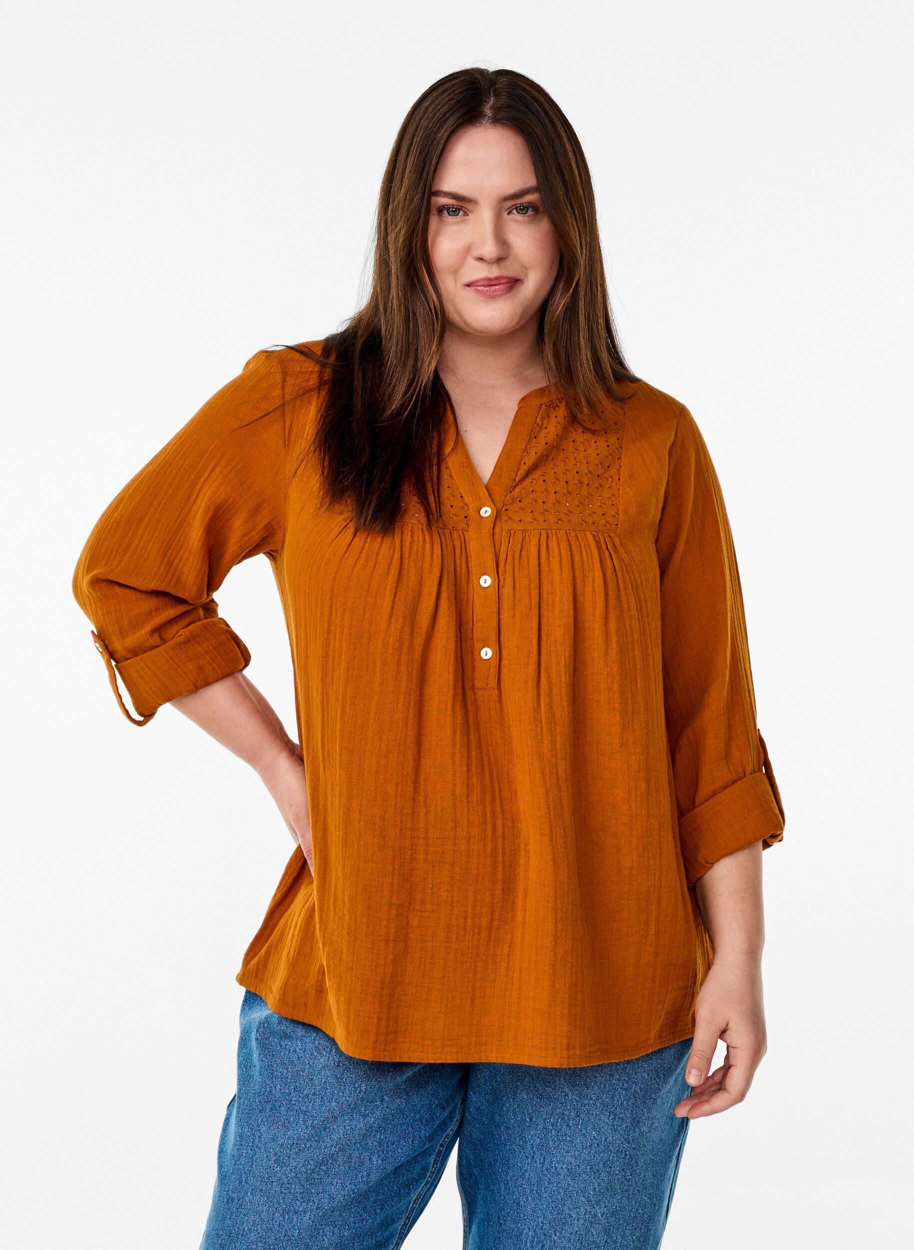 ZizziBlus i bomullsmuslin med broderie anglaise, Orange, Model image number 0
