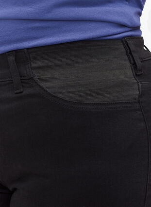 Super slim Amy jeans med resår i midjan, Black, Model image number 2