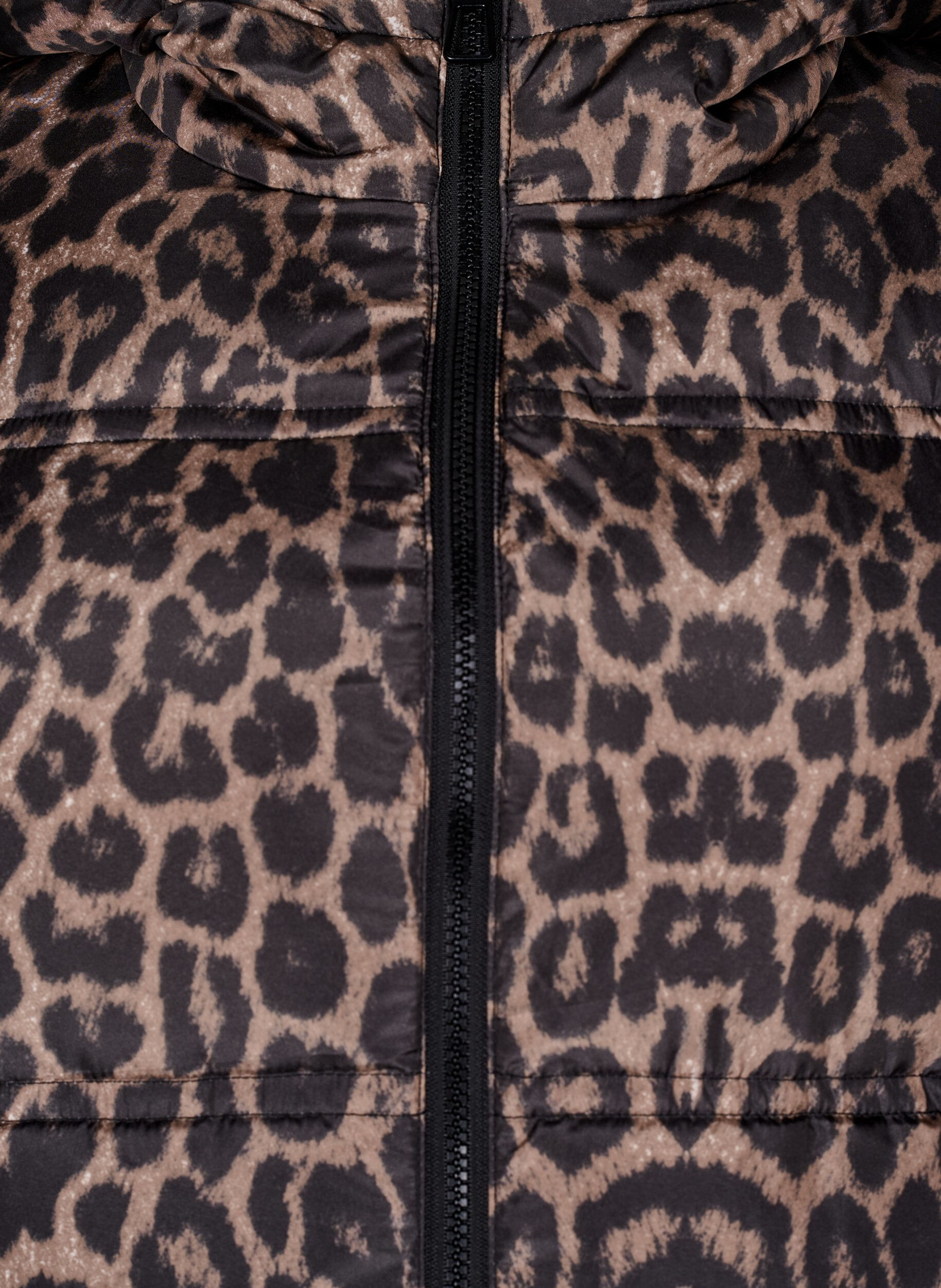 Zizzi Kort pufferjacka med huva och tv&aring;v&auml;gsdragkedja, Svart, Packshot image number 2