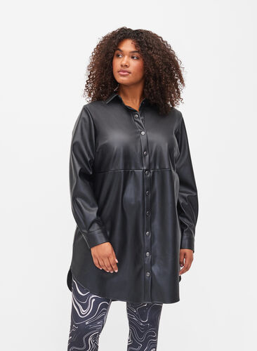 Lång skjorta i läderimitation, Black, Model image number 0