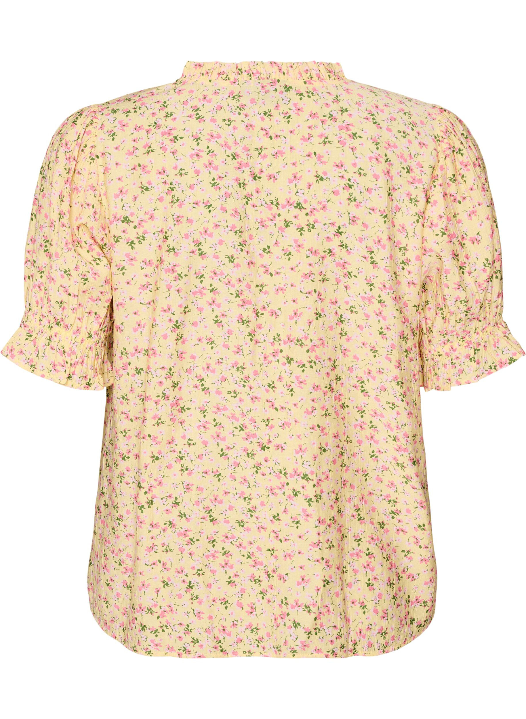ZizziBlommig blus i viskos med korta &auml;rmar och volangkrage, Gul, Packshot image number 1