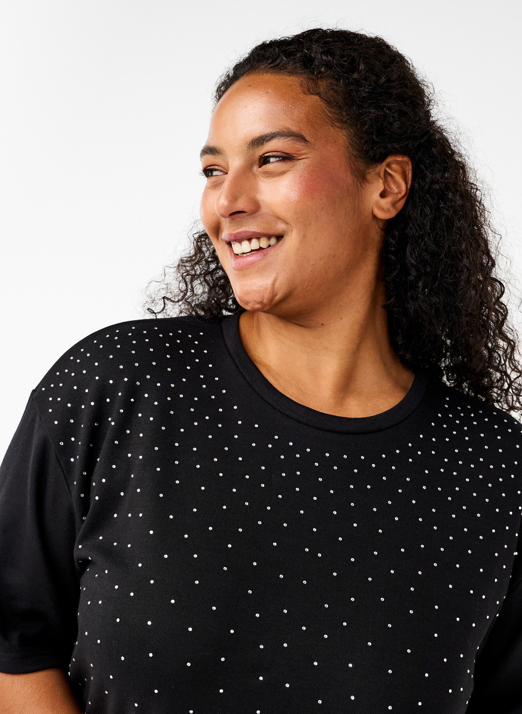 Zizzi T-shirt med strassstenar och rund hals, Svart, Model image number 3