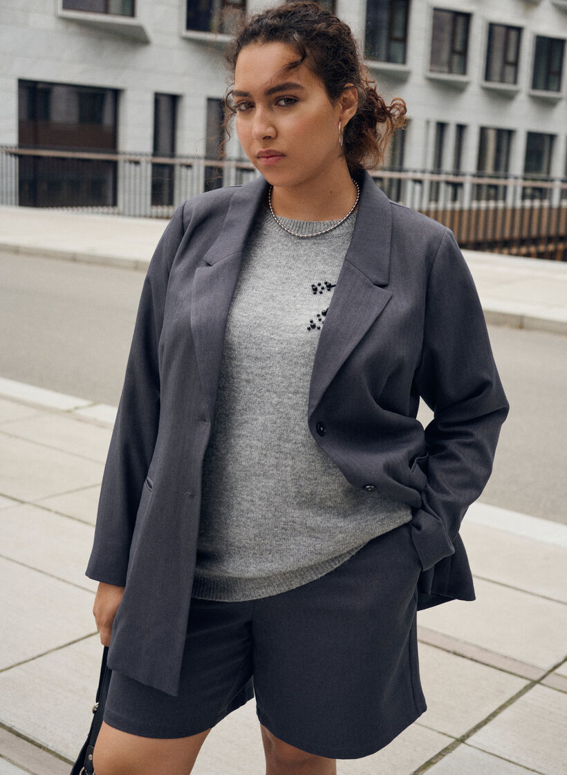 Dressade bermudashorts med fickor, Grå, Image