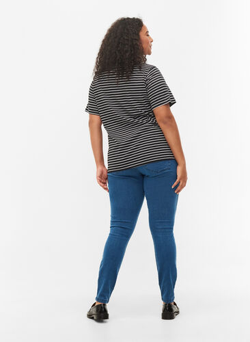 Super slim Amy jeans med hög midja, Mid Blue, Model image number 1